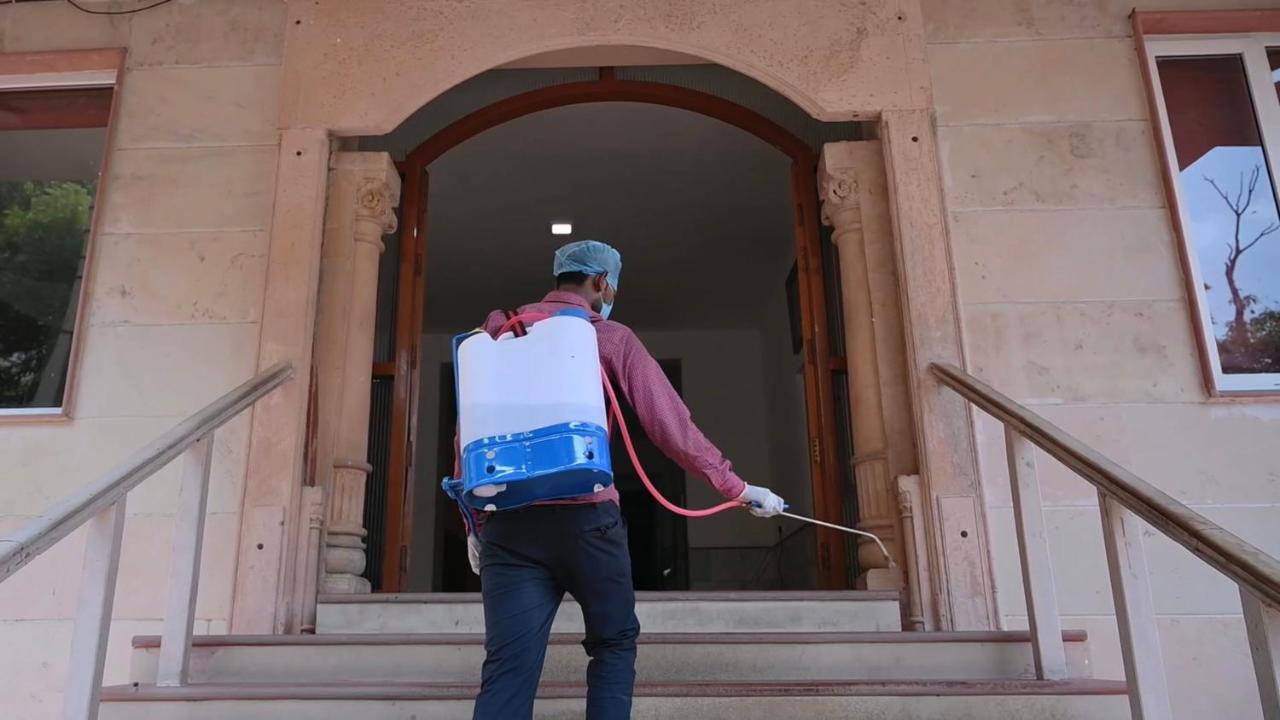 Hotel Bhakti Dhama Vrindāvan Dış mekan fotoğraf