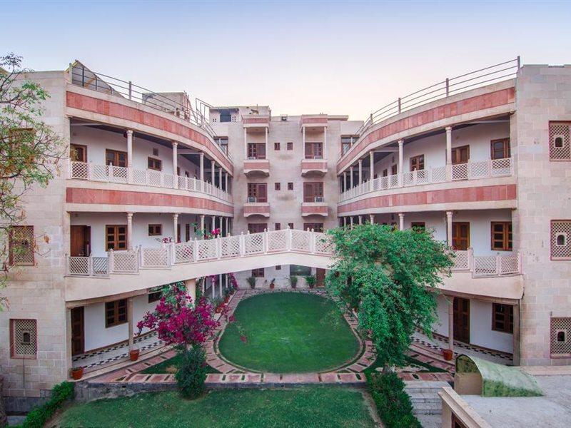 Hotel Bhakti Dhama Vrindāvan Dış mekan fotoğraf