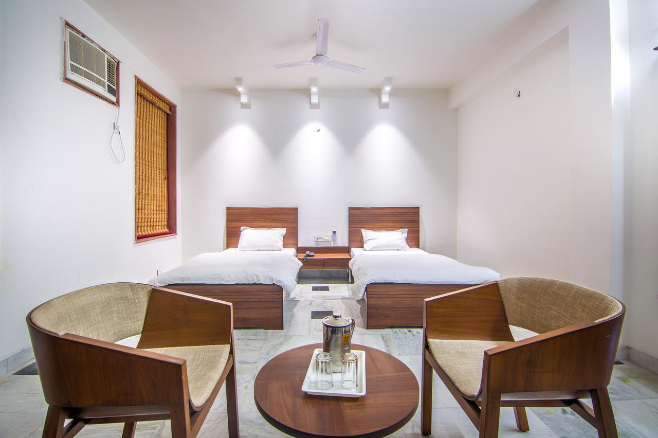 Hotel Bhakti Dhama Vrindāvan Dış mekan fotoğraf